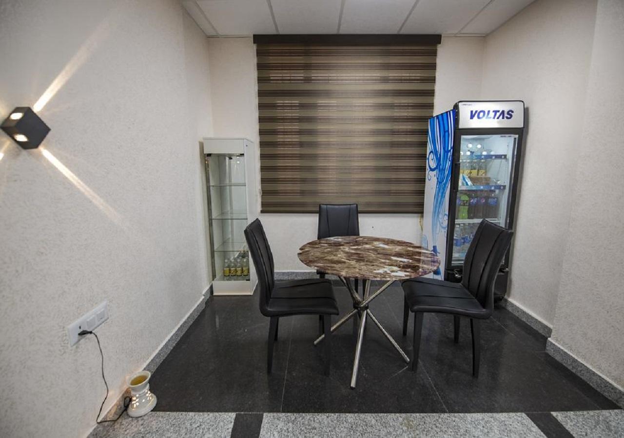 K G Residency Airport Hotel Jaipur Luaran gambar